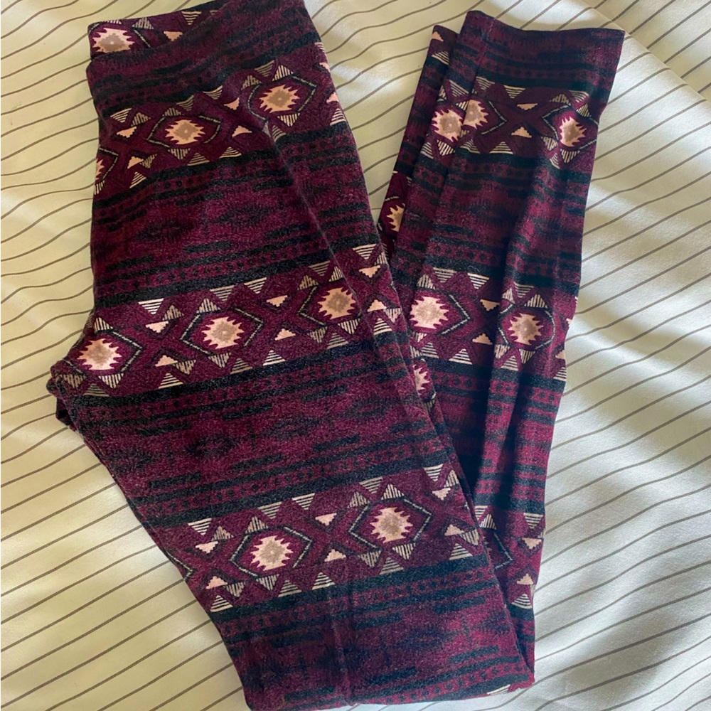 Charlotte Russe Aztec Leggings